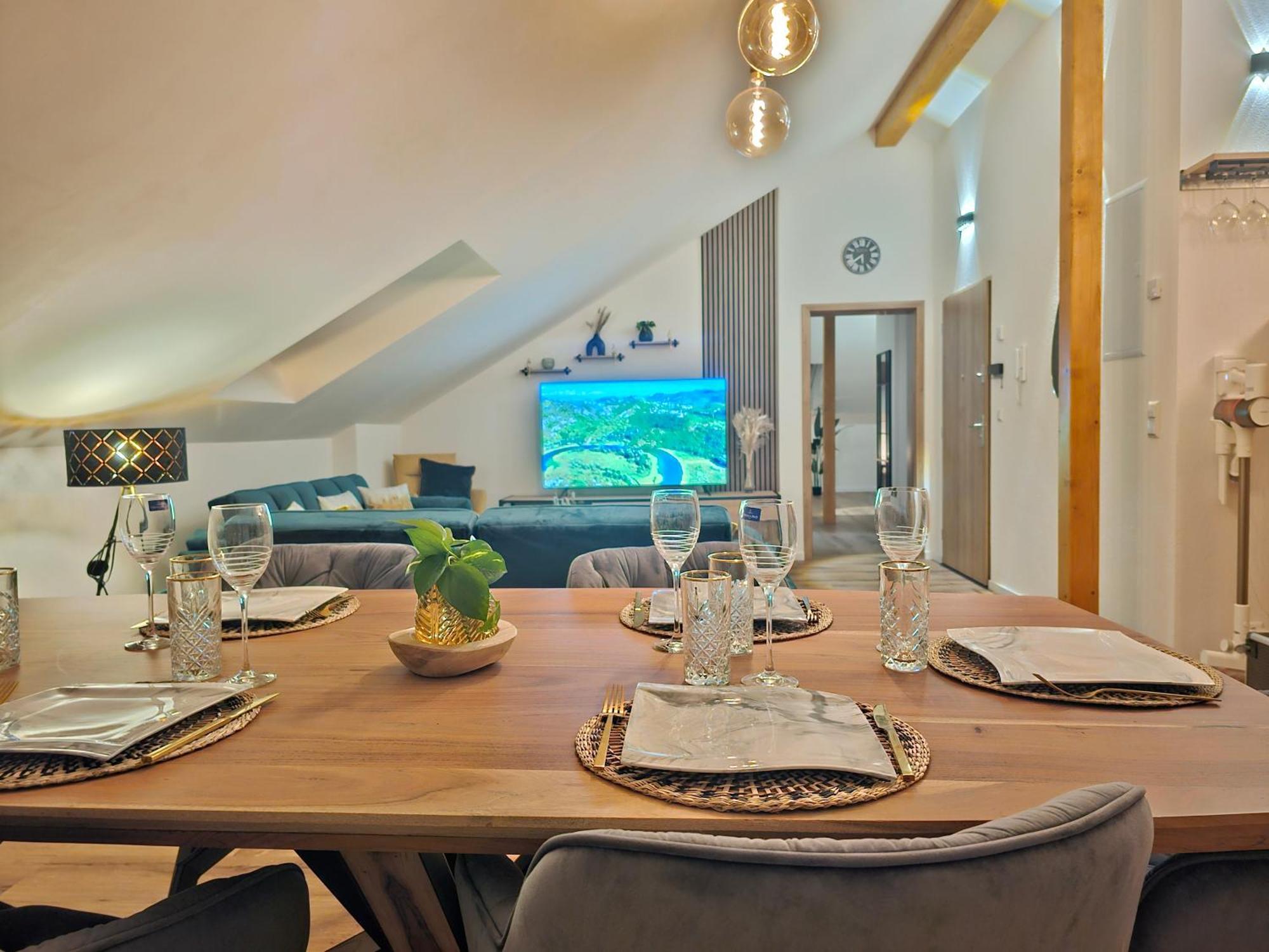 Design-Penthouse I 90Qm I Europapark 20 Min I Boxspring I Nespresso I Parking Apartment Lahr  Exterior photo